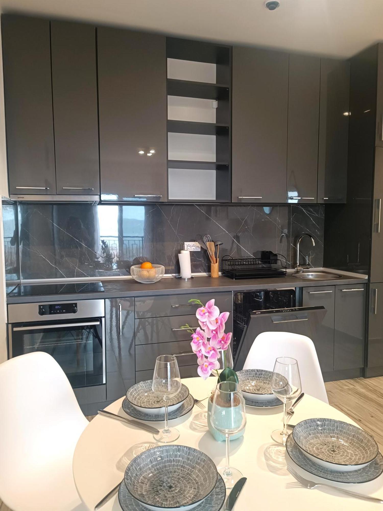 Eden Apartments Τίβατ Εξωτερικό φωτογραφία
