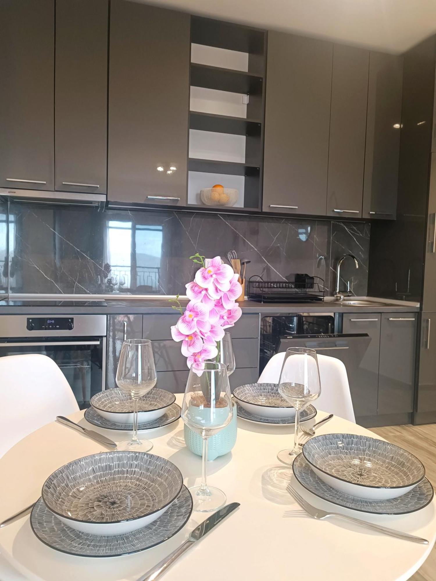 Eden Apartments Τίβατ Εξωτερικό φωτογραφία